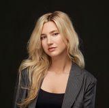 Alina Anisimova author photo